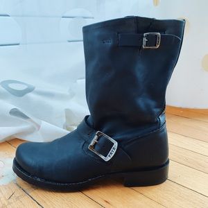 Frye Veronica Black Leather Booties